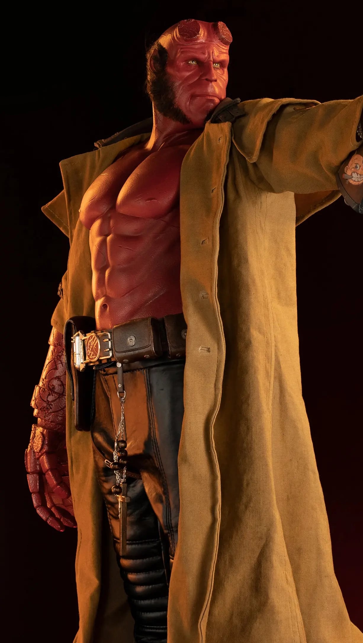 Hellboy premium collectible maquette - detailed character sculpture by freelance digital sculptor